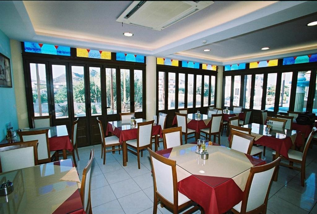 Grecian Fantasia Hotel 3*