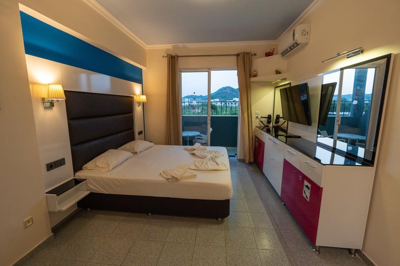 Grecian Fantasia Hotell 3*